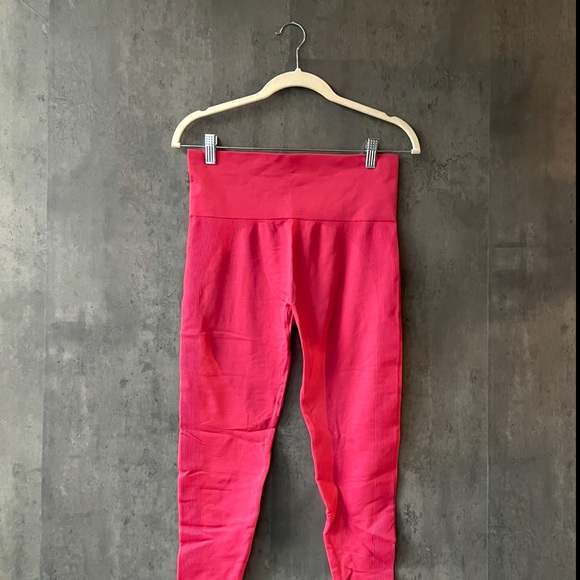 SET ACTIVE Pink Set - Picture 4 of 7